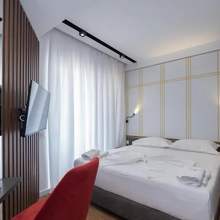Portside Gf Hotel