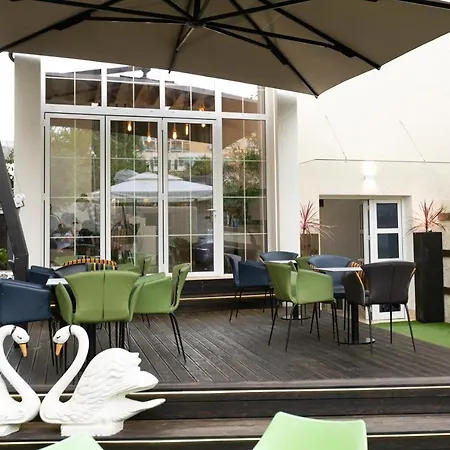 Portside Gf Szálloda *